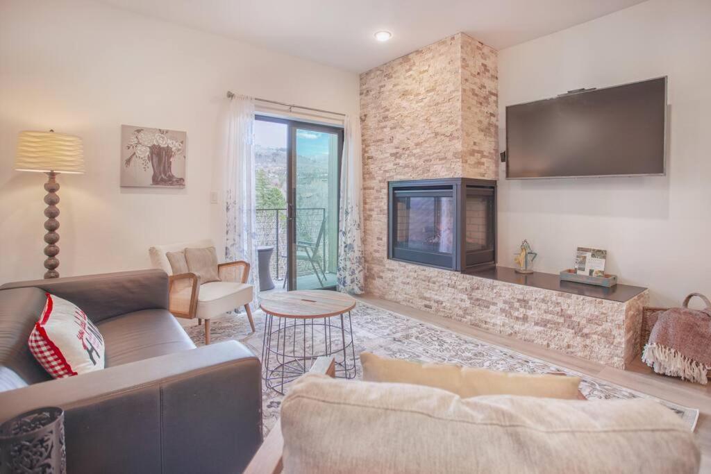 Cozy- Mountain Style - River View Apartment - Colorado Силверторн Экстерьер фото
